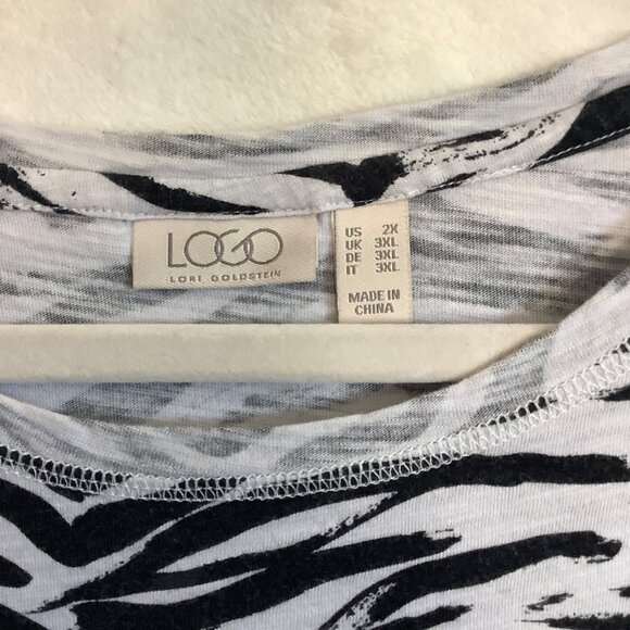 LOGO By Lori Goldstein Zebra Print Blouse Women Size 2X 100% Cotton Black White - Picture 3 of 9